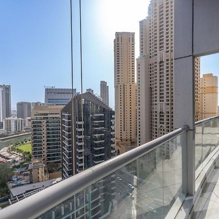 Wonderful 3-Bedroom With Marina Wharf Views In Dubai Marina Luaran gambar