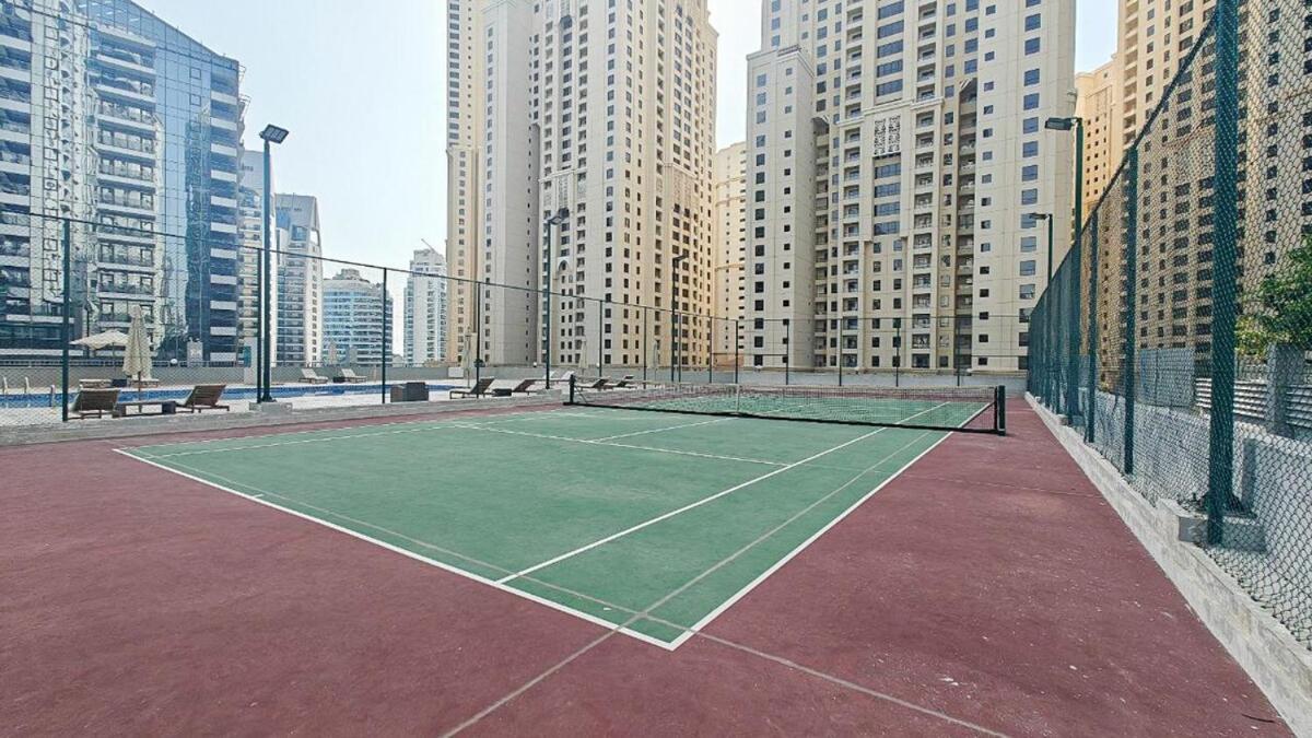 Wonderful 3-Bedroom With Marina Wharf Views In Dubai Marina Luaran gambar