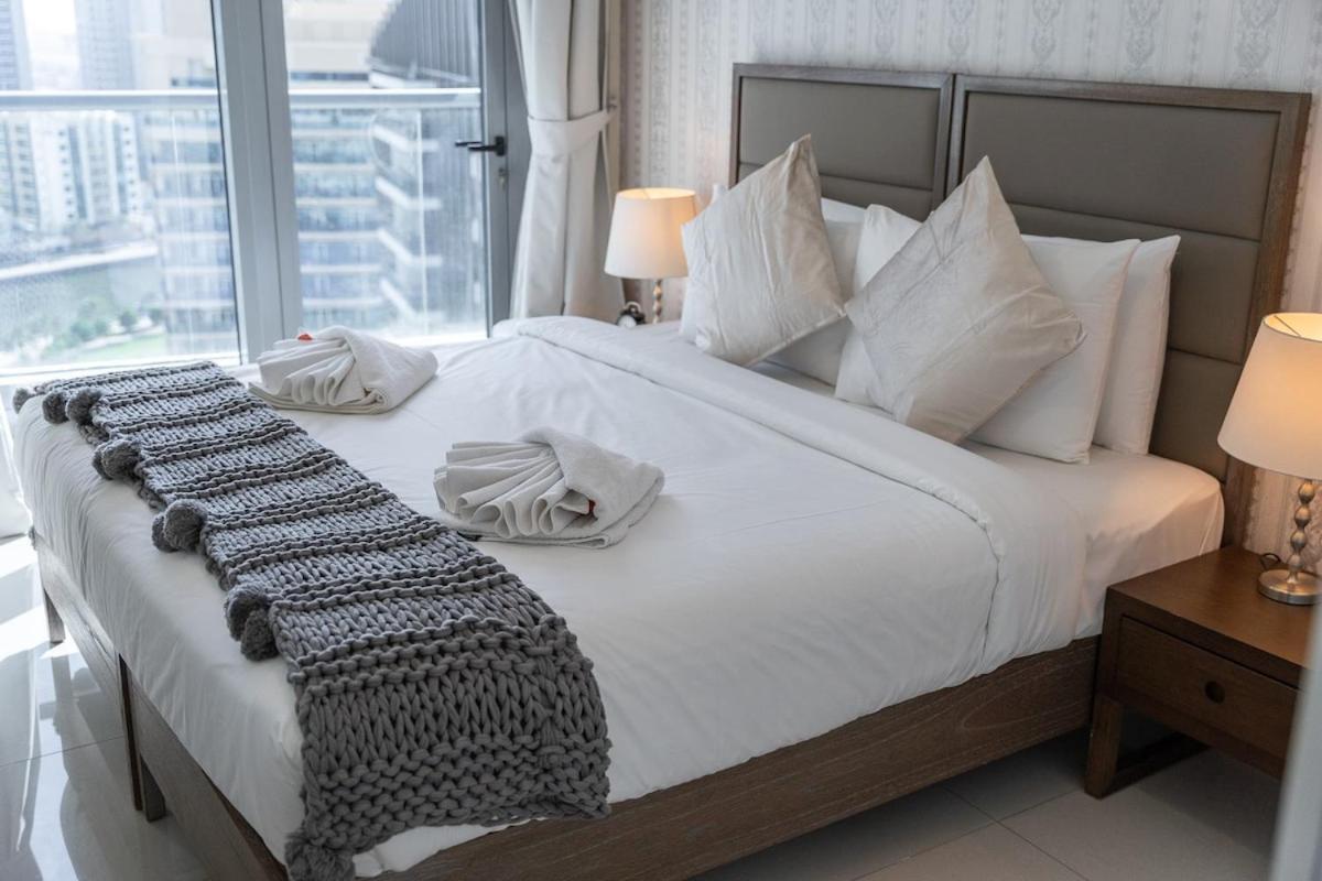 Wonderful 3-Bedroom With Marina Wharf Views In Dubai Marina Luaran gambar