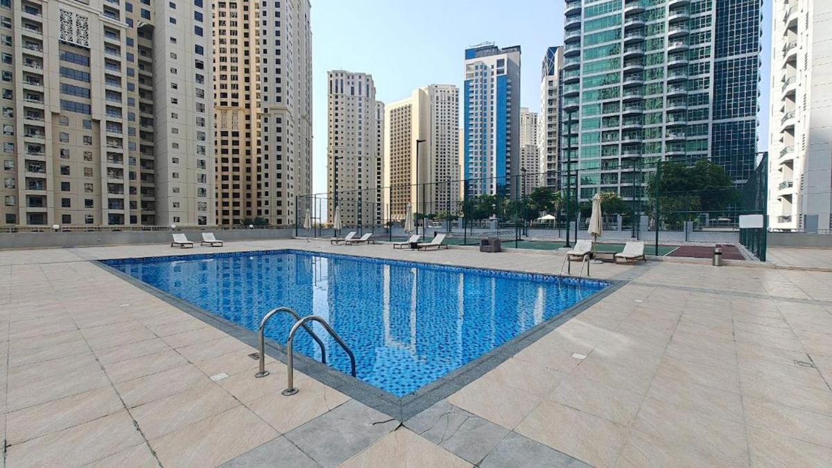 Wonderful 3-Bedroom With Marina Wharf Views In Dubai Marina Luaran gambar